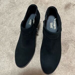 Koolaburra by UGG boots 8